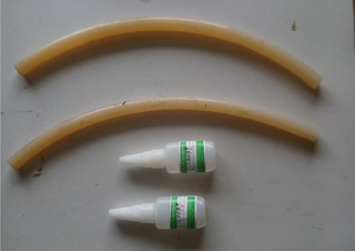 硅膠和硅膠粘接膠水案例，選用聚力不發(fā)白硅膠瞬間膠水解決難題